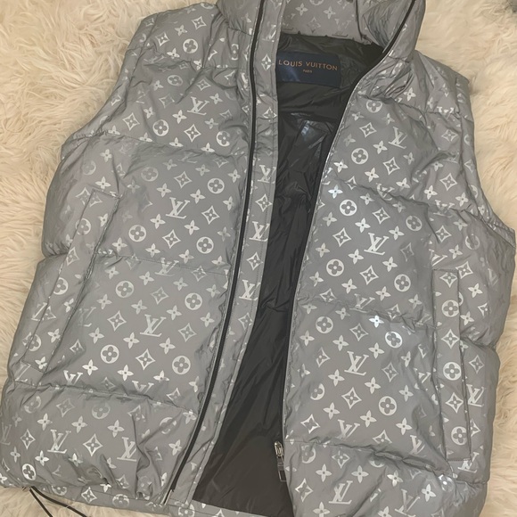 Custom reflective LV Puffer Vest - Picture 2 of 4